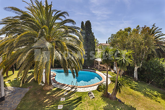 INVERSIONISTAS, ¡oportunidad única! Complejo de apartamentos con licencia turística.