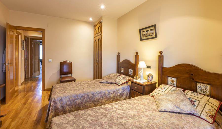 Près de Peralada, Maison à vendre avec vue panoramique