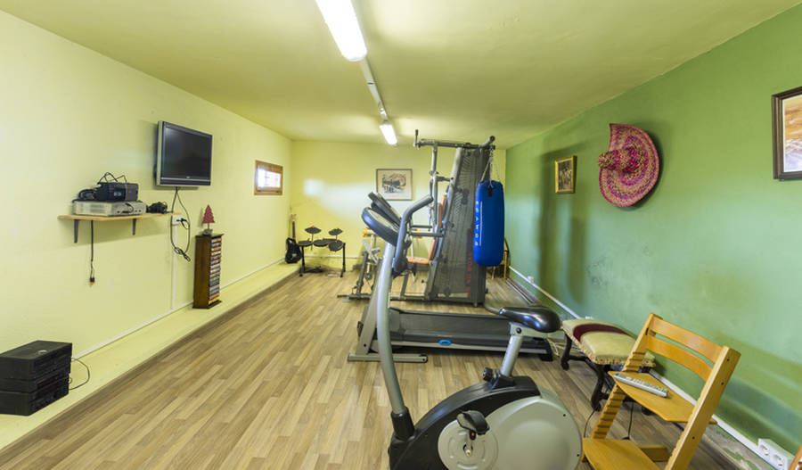 Près de Peralada, Maison à vendre avec vue panoramique