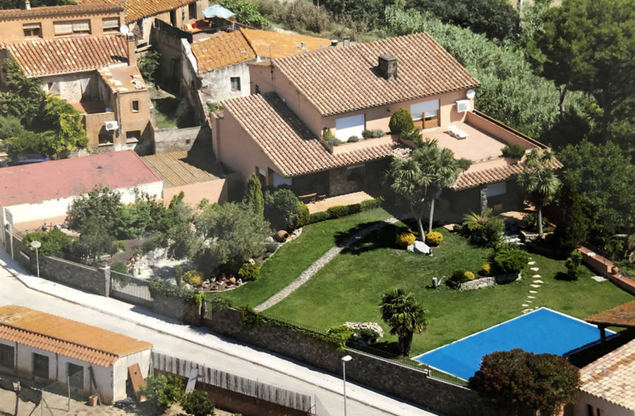 Près de Peralada, Maison à vendre avec vue panoramique