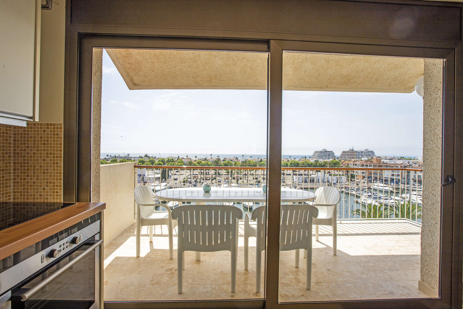 Fantastische geräumige Penthouse mit Meerblick im Hafen von Empuriabrava