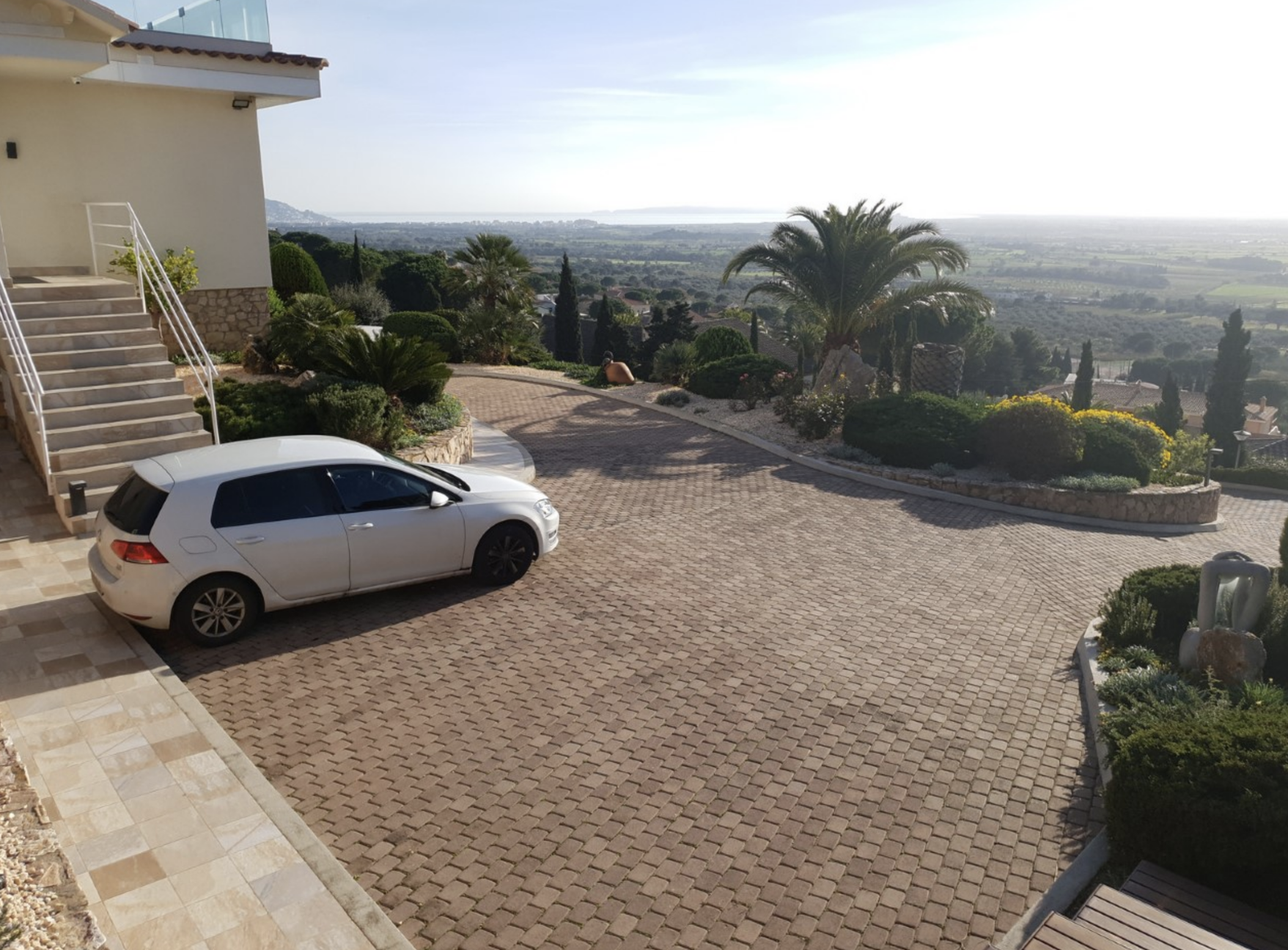 Wunderschönes Villa mit fabelhaftem Panoramablick über die Bucht von Roses und das Empordà