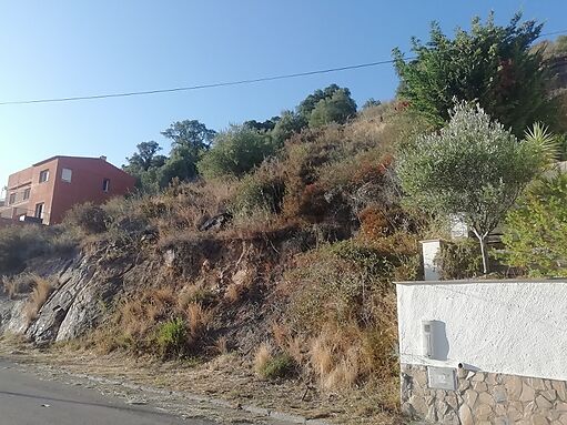 Gran parcel·la amb vistes al mar de 1097m2 per construir casa unifamiliar