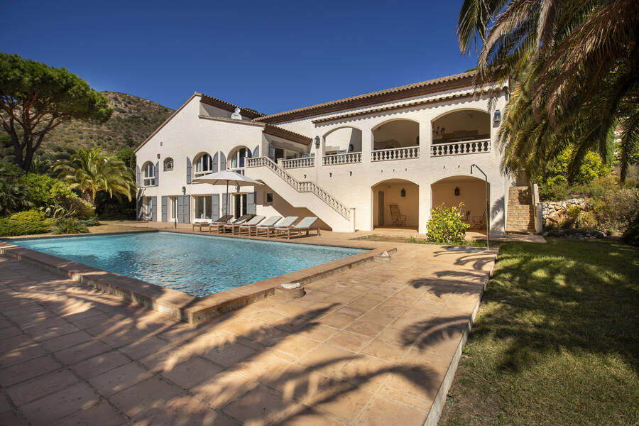 Beautifully located villa in the mountains of Els Olivars