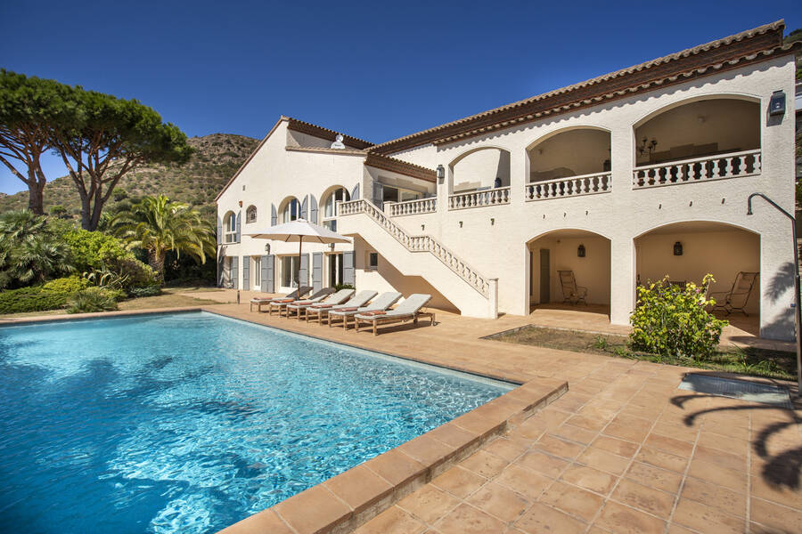 Beautifully located villa in the mountains of Els Olivars