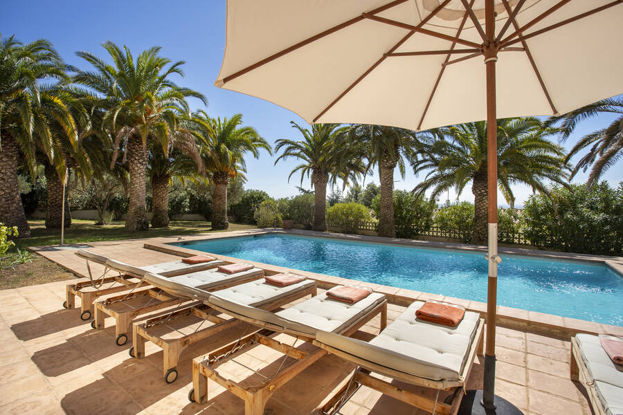 Beautifully located villa in the mountains of Els Olivars