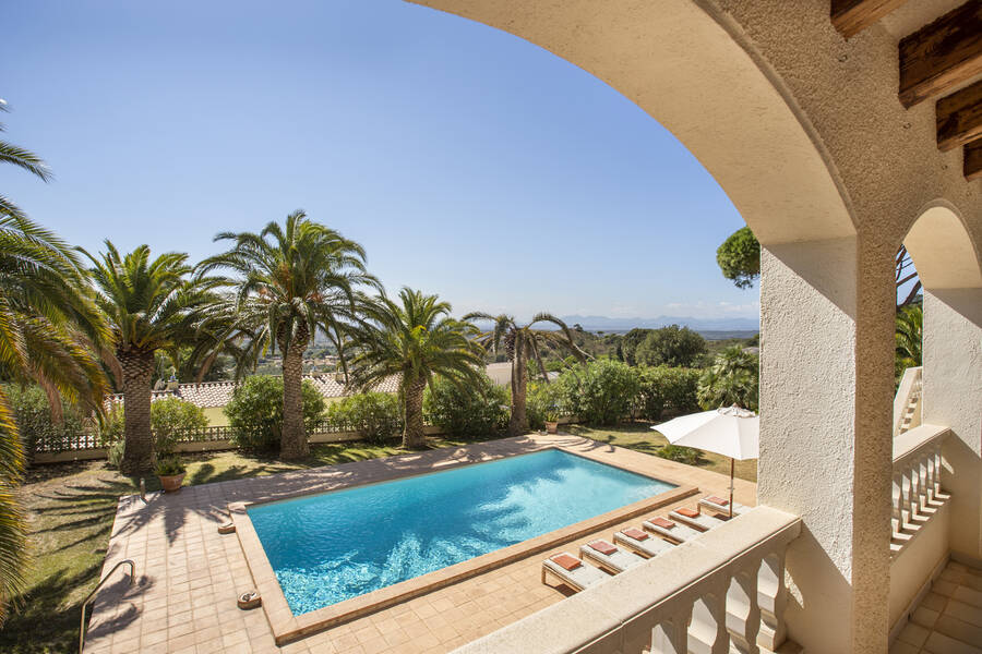 Beautifully located villa in the mountains of Els Olivars