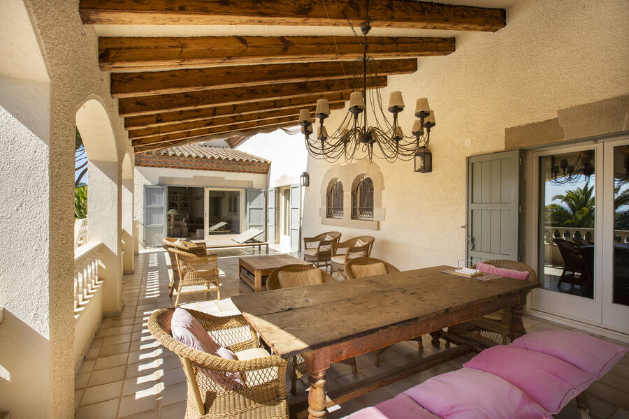 Beautifully located villa in the mountains of Els Olivars