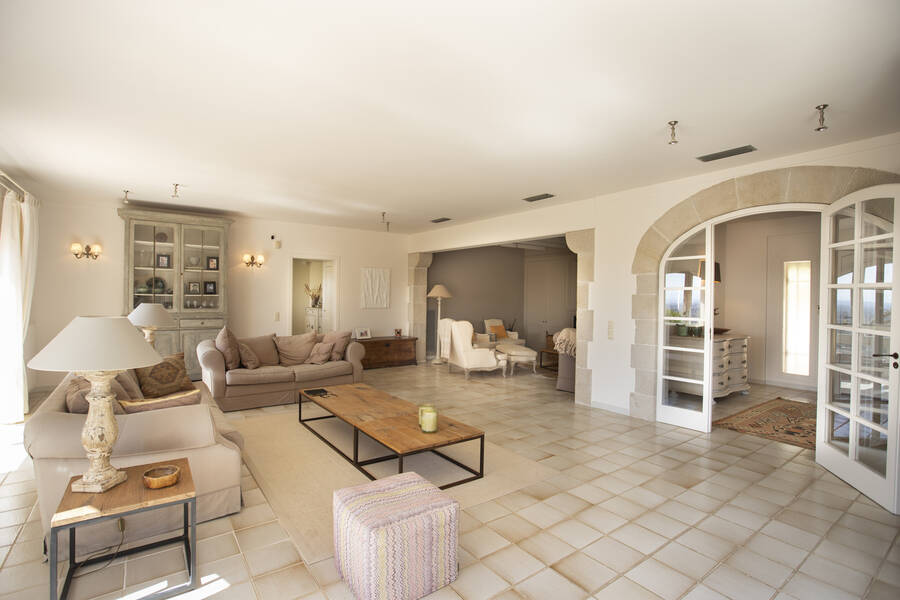Beautifully located villa in the mountains of Els Olivars