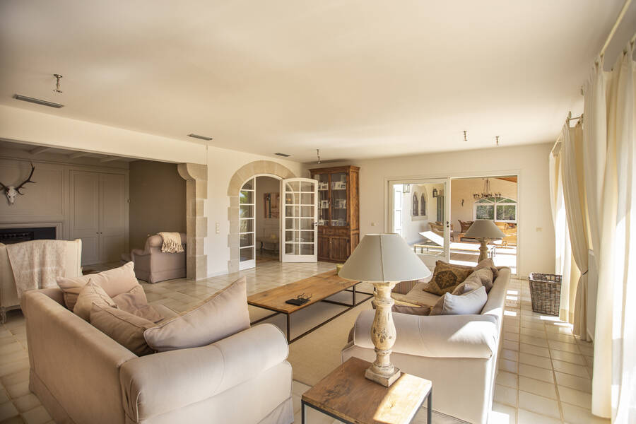 Beautifully located villa in the mountains of Els Olivars
