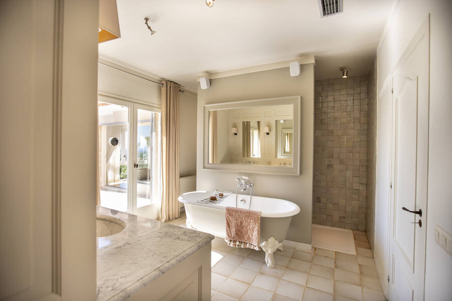Beautifully located villa in the mountains of Els Olivars
