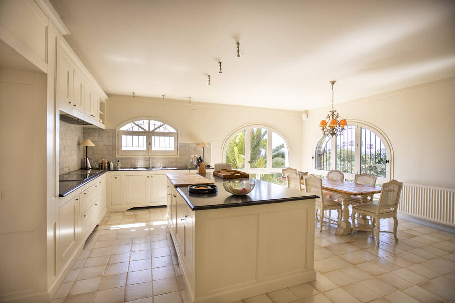Beautifully located villa in the mountains of Els Olivars
