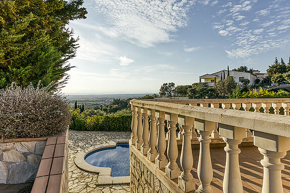 Maison individuelle avec 2 terrains, piscine à vendre à Palau Saverdera