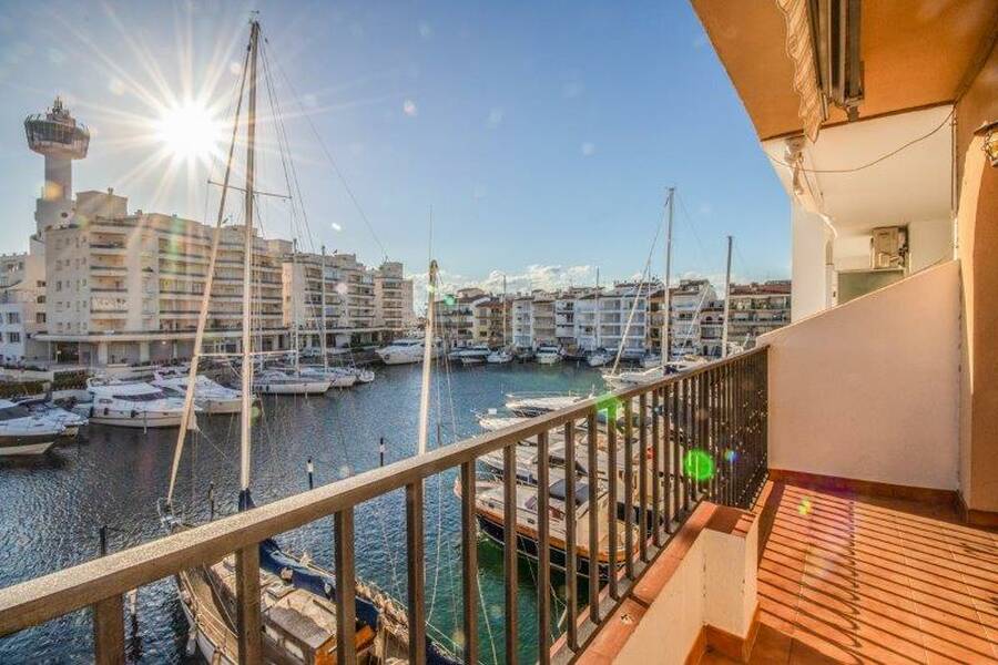 Apartament amb dues terrasses