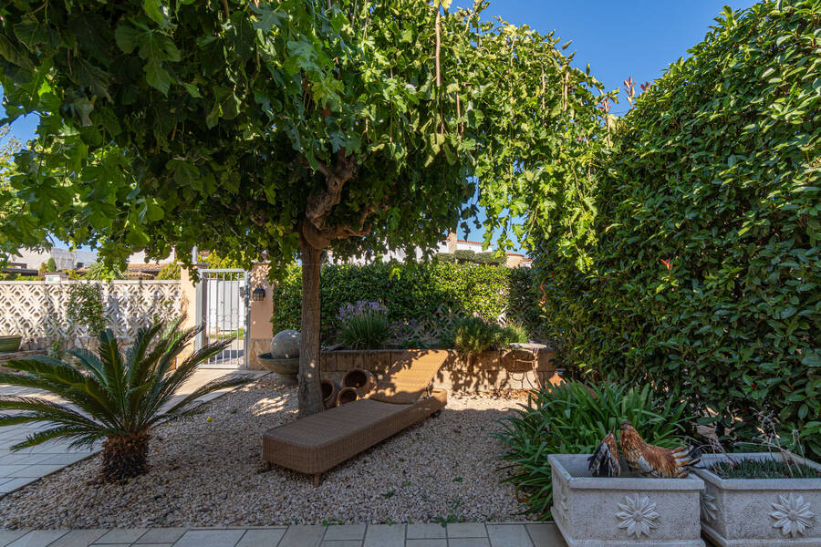 Casa con 4 habitaciones, piscina y cerca de la playa