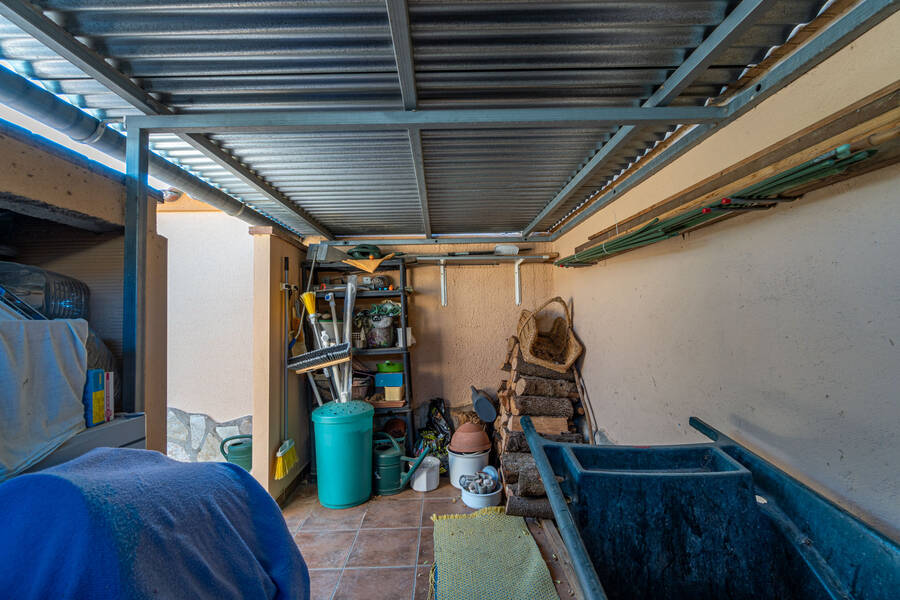 Huis met 4 slaapkamers, zwembad en dichtbij het strand