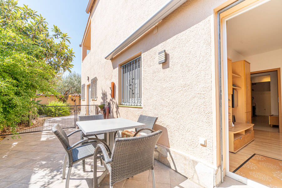 Maison avec 4 chambres, piscine et proche de la plage