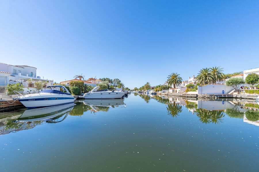 Maison de Pêcheur avec Piscine dans le Secteur Segre