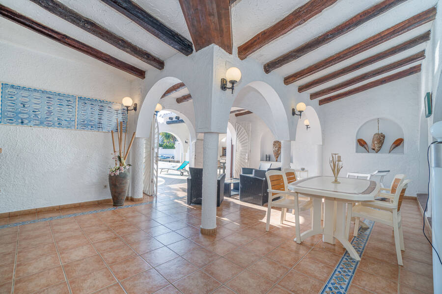 En venta magnifica casa en canal ancho en Empuriabrava