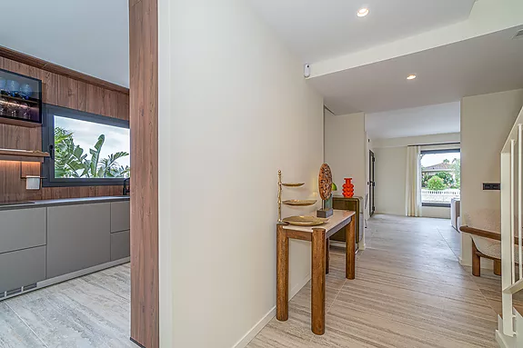 Spectacular design house in Empuriabrava.