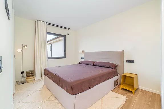 Spectacular design house in Empuriabrava.