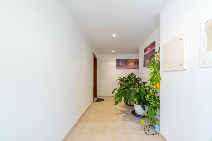 Exklusive Wohnung mit großer privater Terrasse im Herzen der Costa Brava