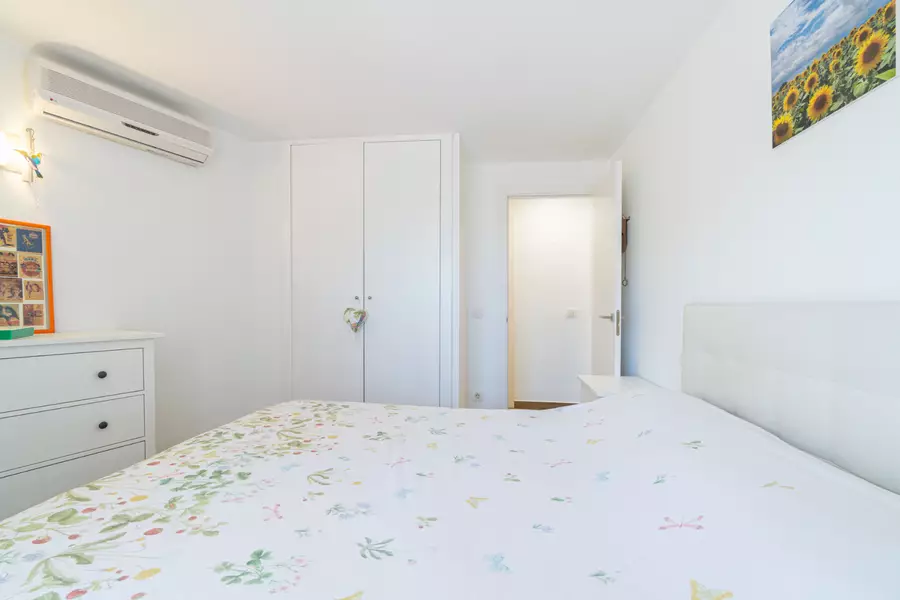 Exklusive Wohnung mit großer privater Terrasse im Herzen der Costa Brava