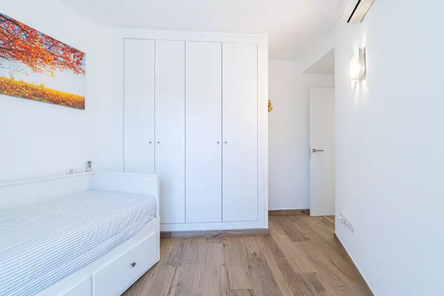 Exklusive Wohnung mit großer privater Terrasse im Herzen der Costa Brava