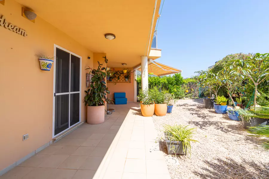 Exklusive Wohnung mit großer privater Terrasse im Herzen der Costa Brava