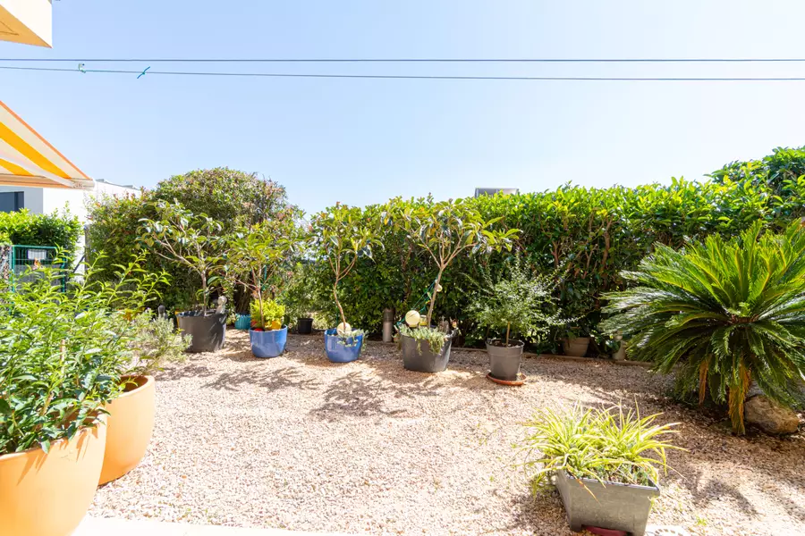 Exklusive Wohnung mit großer privater Terrasse im Herzen der Costa Brava