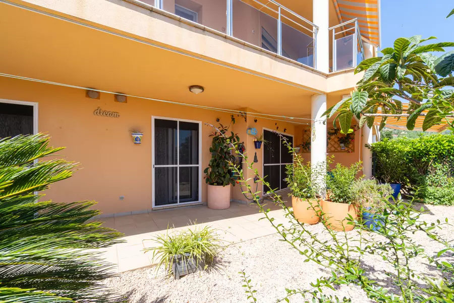 Exklusive Wohnung mit großer privater Terrasse im Herzen der Costa Brava