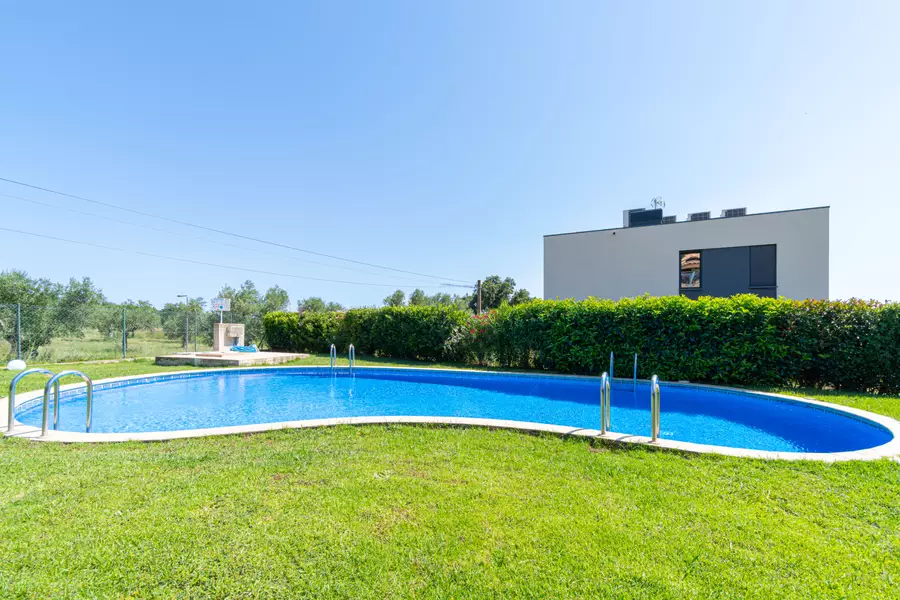 Exklusive Wohnung mit großer privater Terrasse im Herzen der Costa Brava