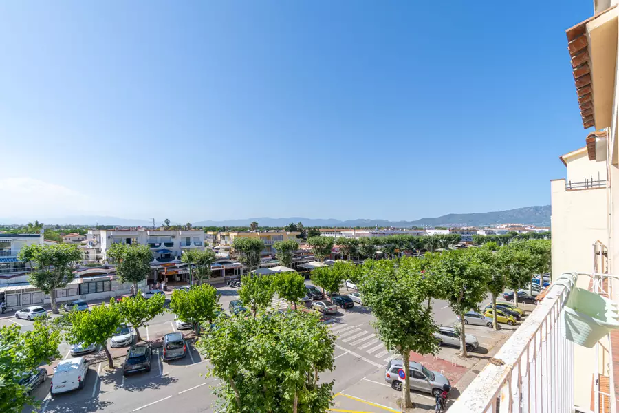 Renovierte Wohnung mit Panoramablick und großer Sonnenterrasse in Gran Reserva