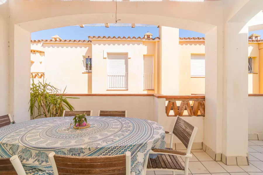 Renovierte Wohnung mit Panoramablick und großer Sonnenterrasse in Gran Reserva