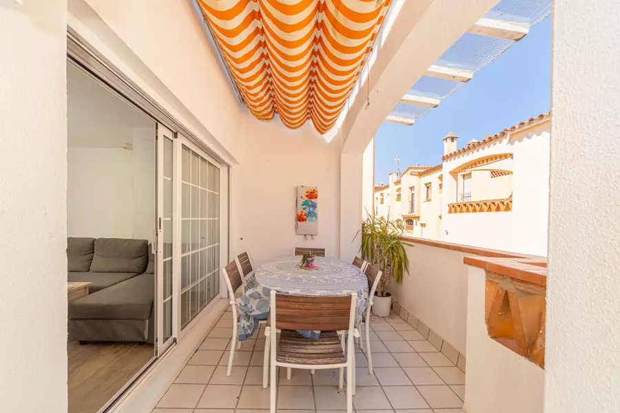Renovierte Wohnung mit Panoramablick und großer Sonnenterrasse in Gran Reserva