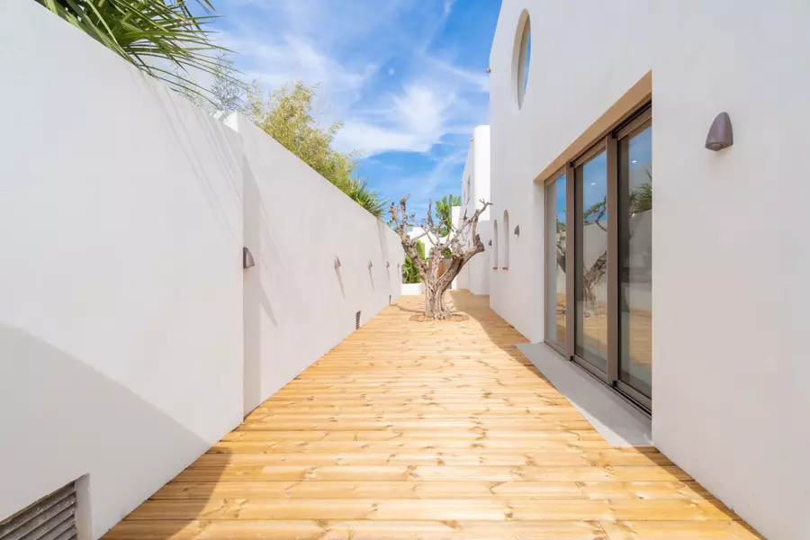 En venda, exclusiva casa dissenyada per arquitecte, canal Segre