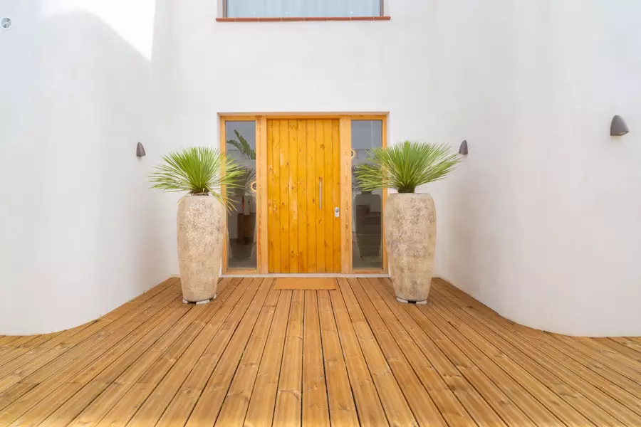 En venda, exclusiva casa dissenyada per arquitecte, canal Segre