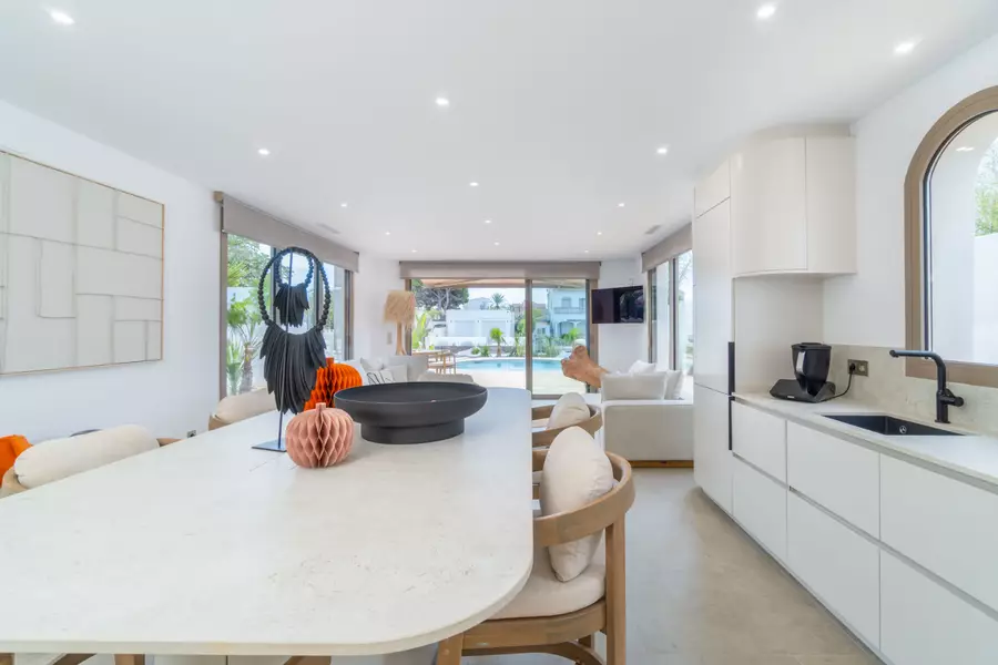 En venda, exclusiva casa dissenyada per arquitecte, canal Segre