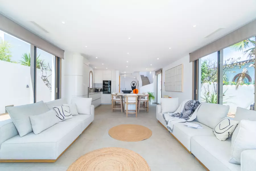 En venda, exclusiva casa dissenyada per arquitecte, canal Segre