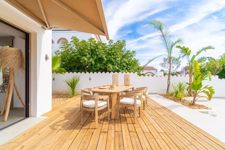 En venda, exclusiva casa dissenyada per arquitecte, canal Segre