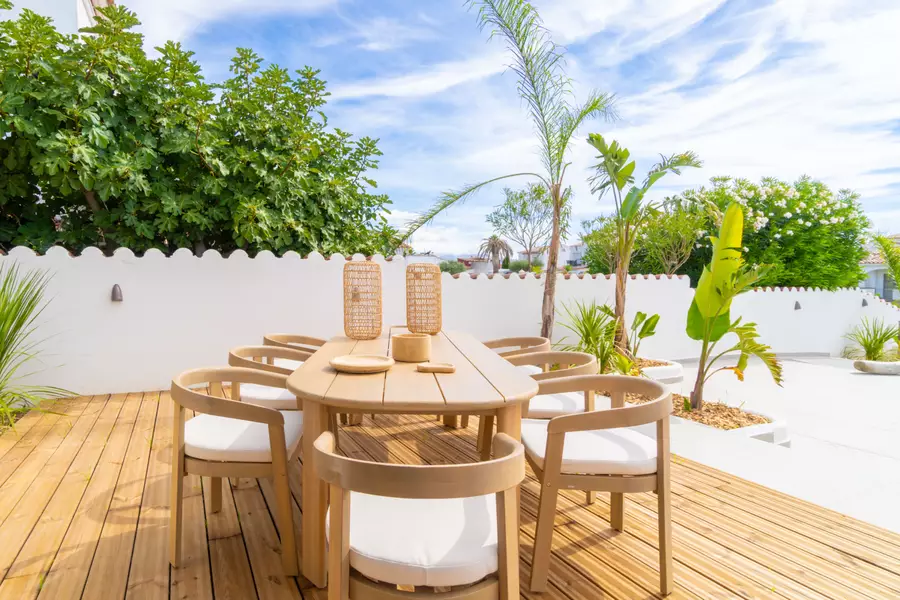 En venda, exclusiva casa dissenyada per arquitecte, canal Segre