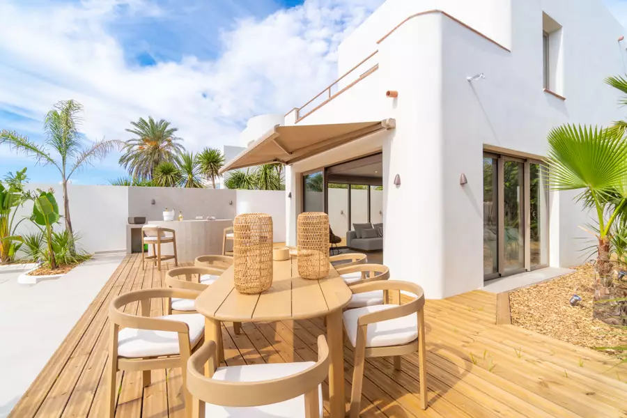 En venda, exclusiva casa dissenyada per arquitecte, canal Segre