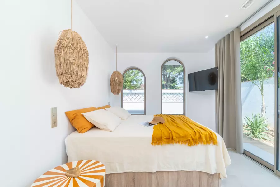 En venda, exclusiva casa dissenyada per arquitecte, canal Segre