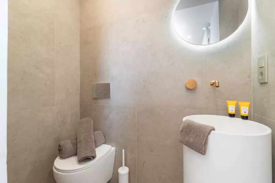 En venda, exclusiva casa dissenyada per arquitecte, canal Segre