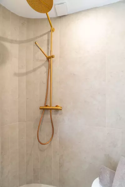 En venda, exclusiva casa dissenyada per arquitecte, canal Segre
