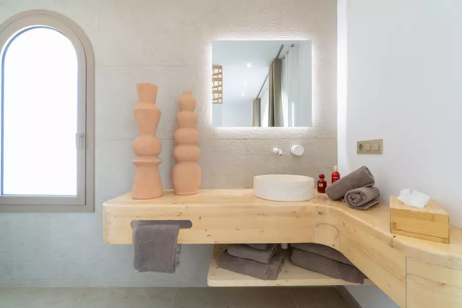 En venda, exclusiva casa dissenyada per arquitecte, canal Segre