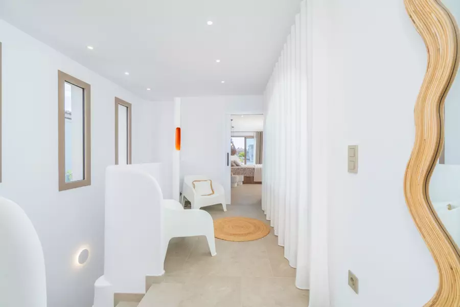 En venda, exclusiva casa dissenyada per arquitecte, canal Segre