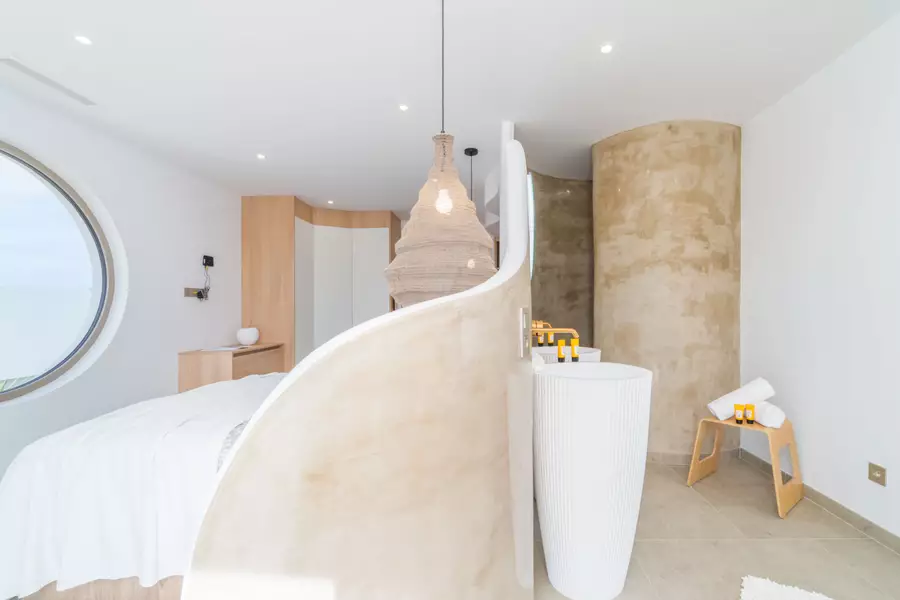 En venda, exclusiva casa dissenyada per arquitecte, canal Segre