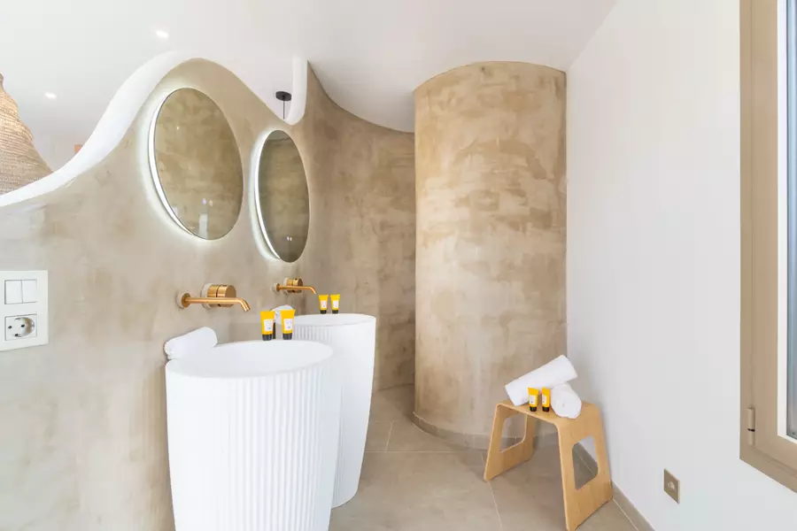 En venda, exclusiva casa dissenyada per arquitecte, canal Segre