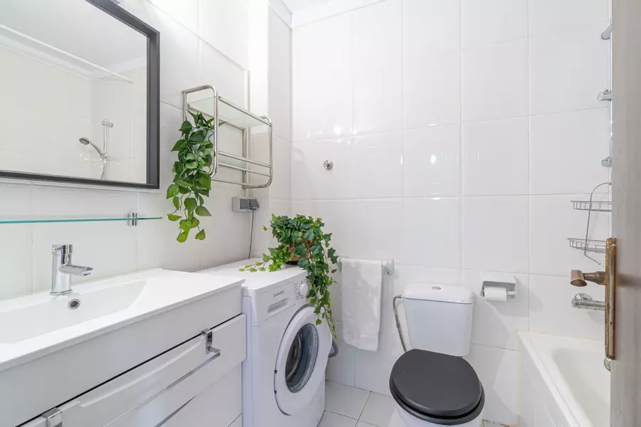 Apartament amb 3 habitacions y llicencia turística.